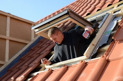 Pose de fenêtres de toit Velux à Saudron